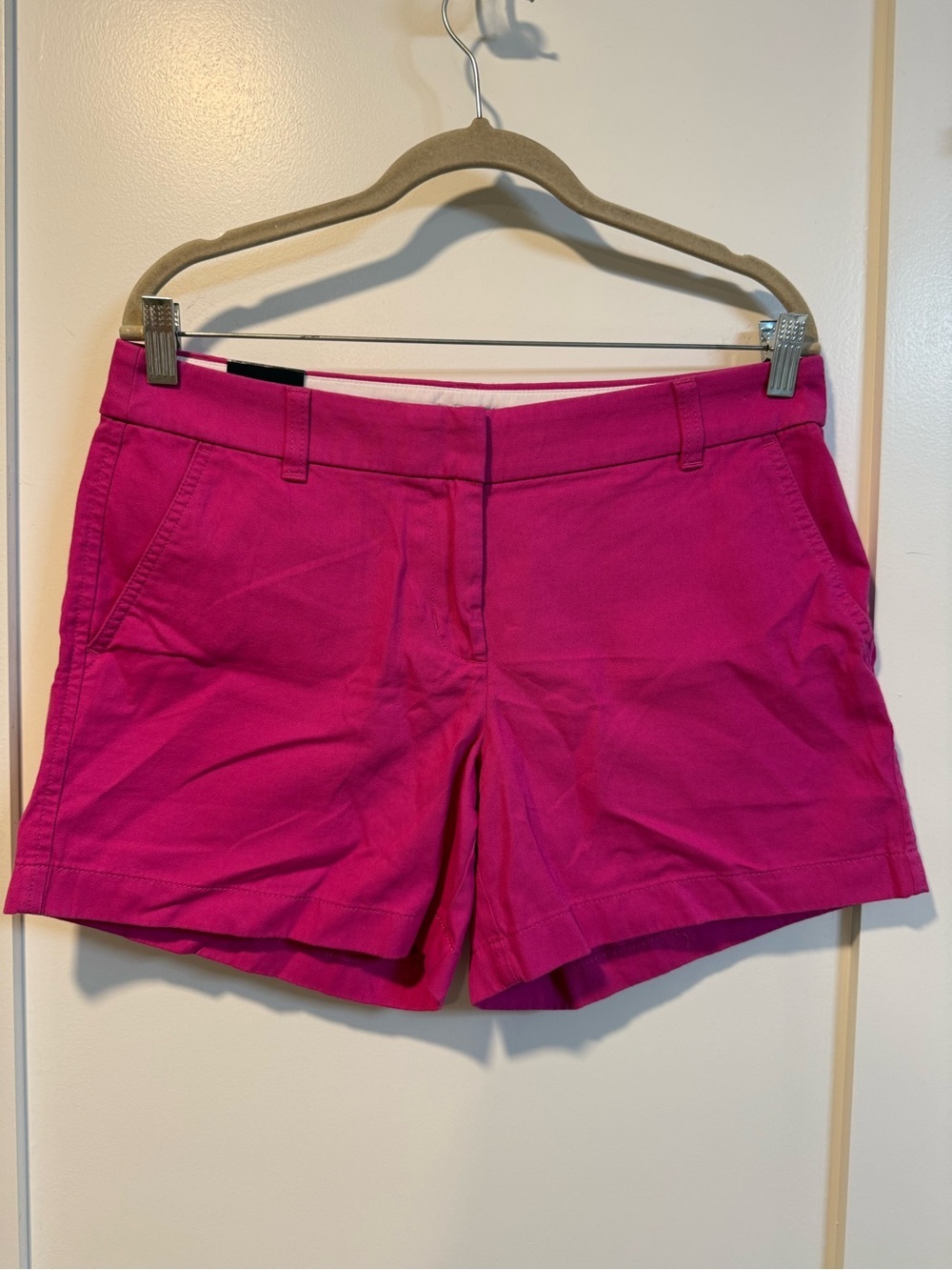NWT J. Crew Women’s Hot Pink 5” Chino Shorts - Size 8